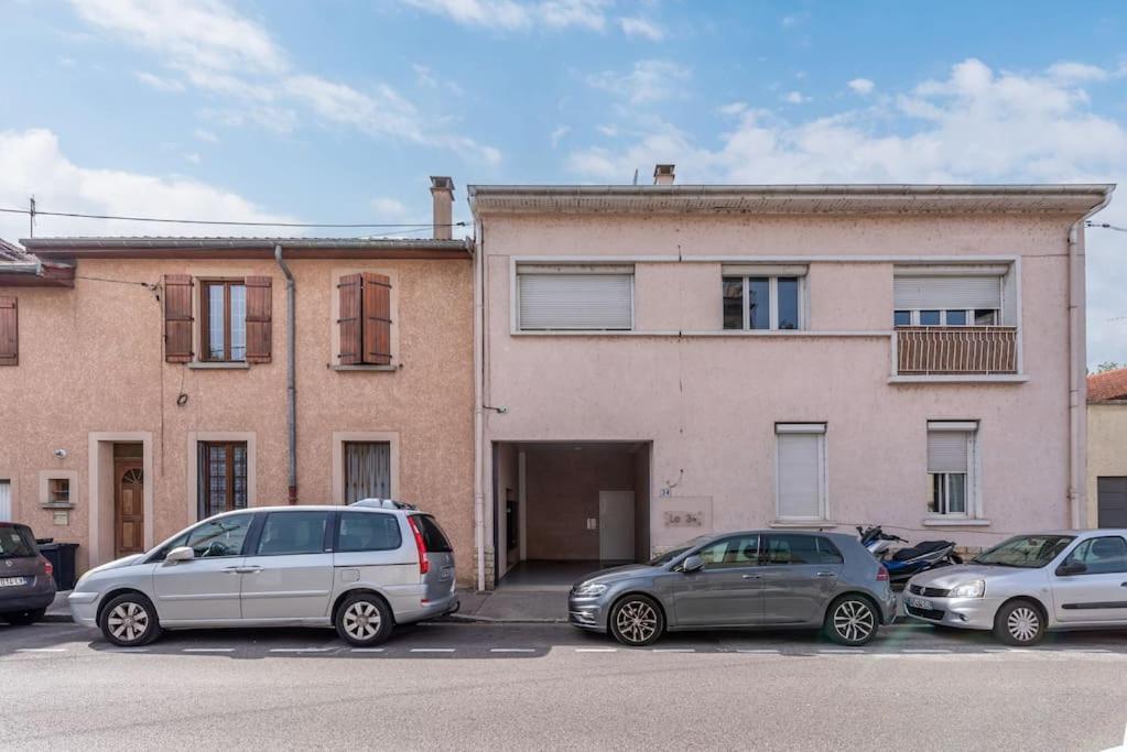 Lumignons Lyonnais - Doua Apartamento Villeurbanne Exterior foto